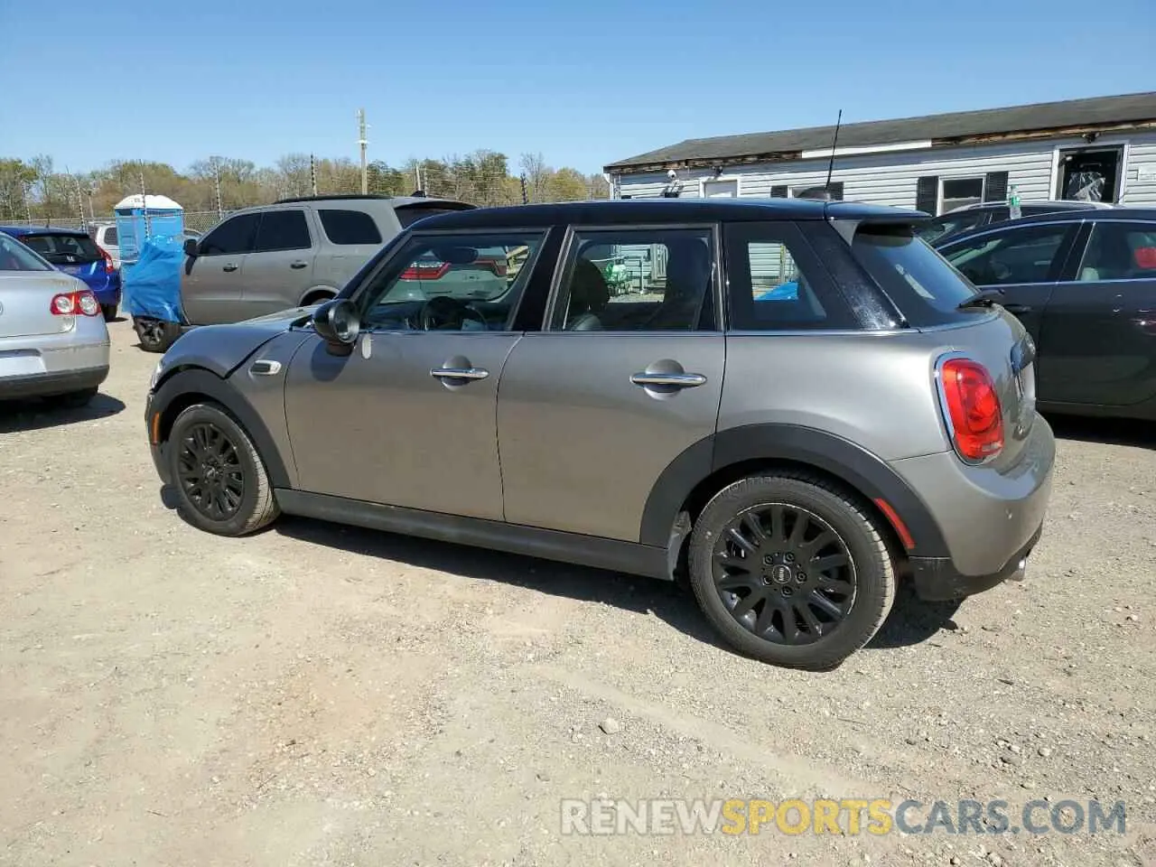 2 Photograph of a damaged car WMWXU1C52K2J02579 MINI COOPER 2019