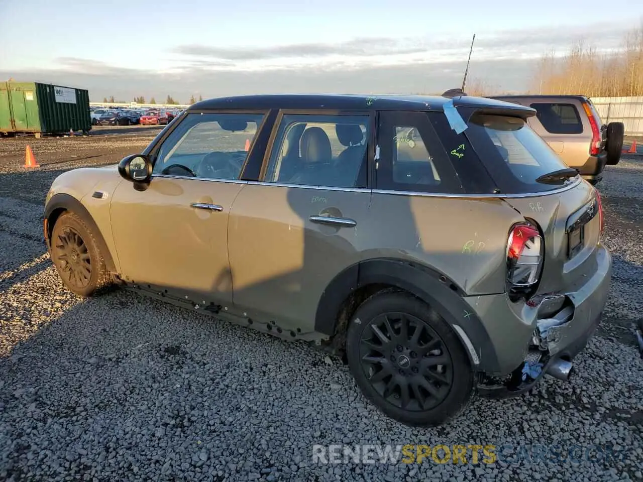2 Photograph of a damaged car WMWXU1C53K2J02767 MINI COOPER 2019