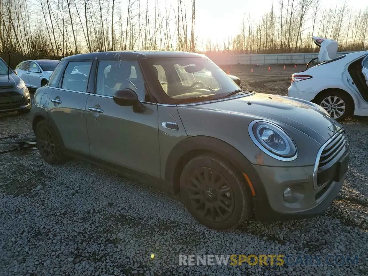4 Photograph of a damaged car WMWXU1C53K2J02767 MINI COOPER 2019
