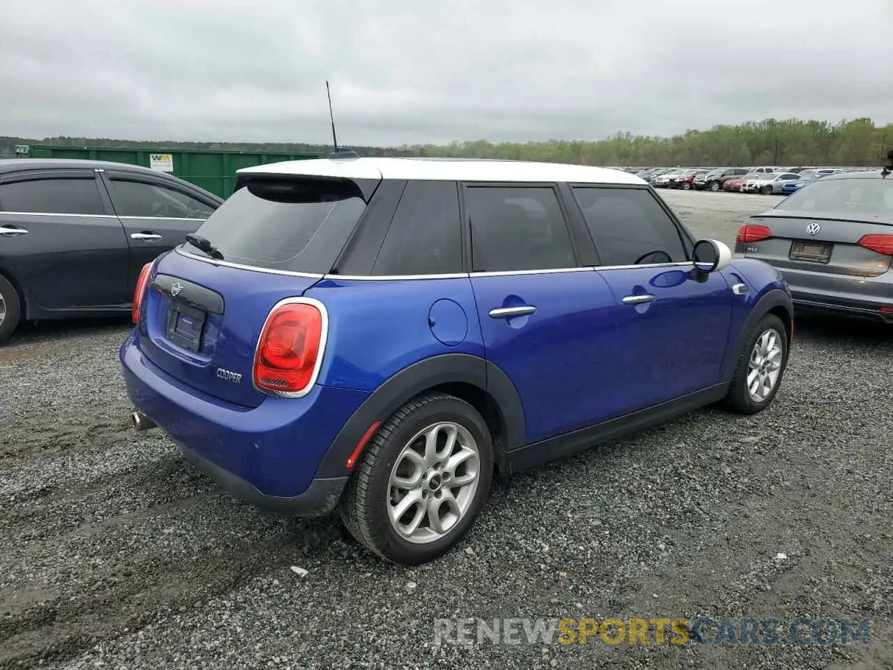 3 Photograph of a damaged car WMWXU1C56K2F81737 MINI COOPER 2019
