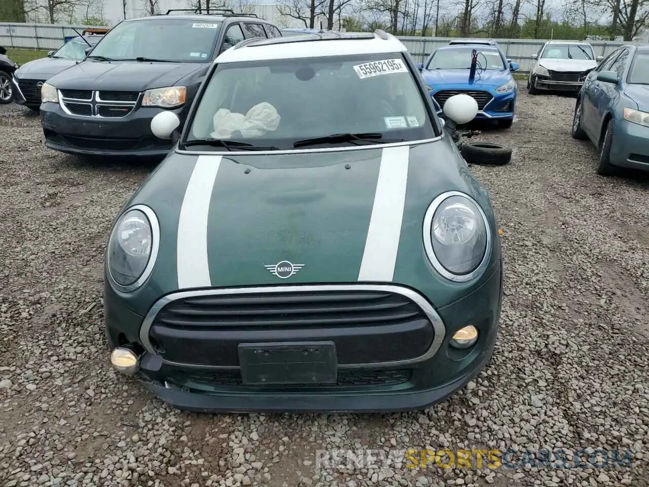 5 Photograph of a damaged car WMWXU1C58K2J02540 MINI COOPER 2019