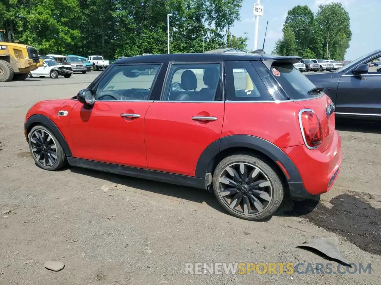 2 Photograph of a damaged car WMWXU3C52K2B65003 MINI COOPER 2019