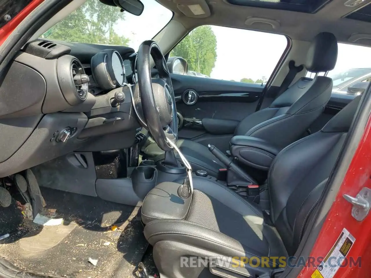 7 Photograph of a damaged car WMWXU3C52K2B65003 MINI COOPER 2019