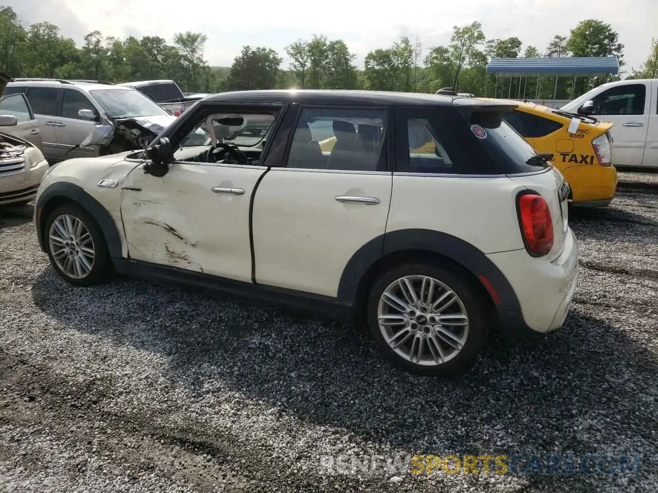2 Photograph of a damaged car WMWXU3C55K2H89054 MINI COOPER 2019