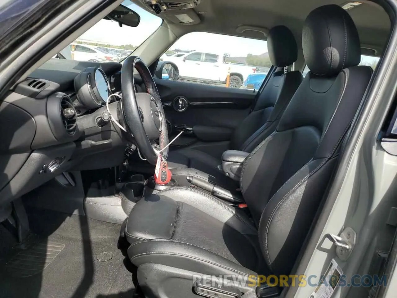 7 Photograph of a damaged car WMWXU3C56K2H86566 MINI COOPER 2019