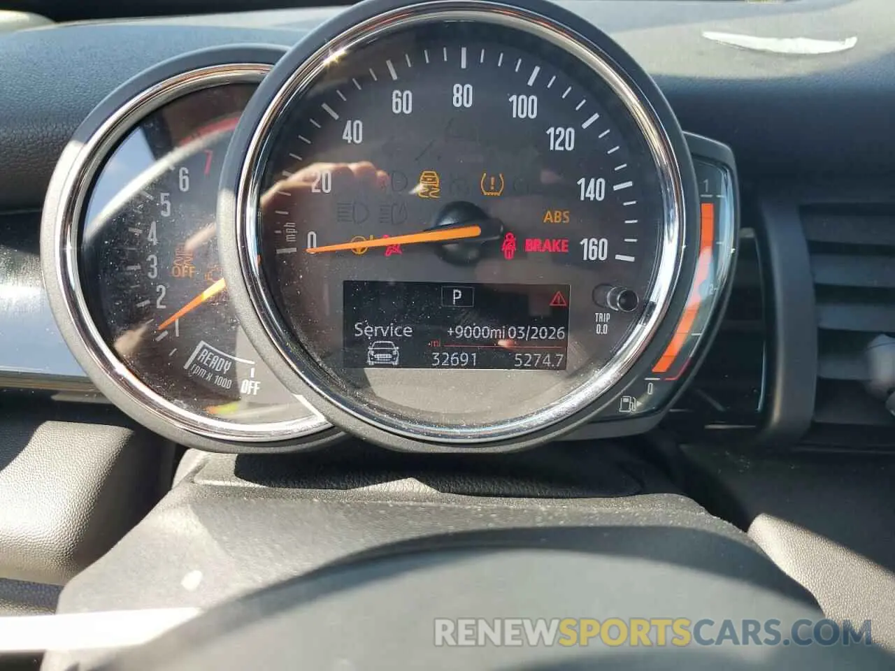 9 Photograph of a damaged car WMWXU3C56K2H88544 MINI COOPER 2019