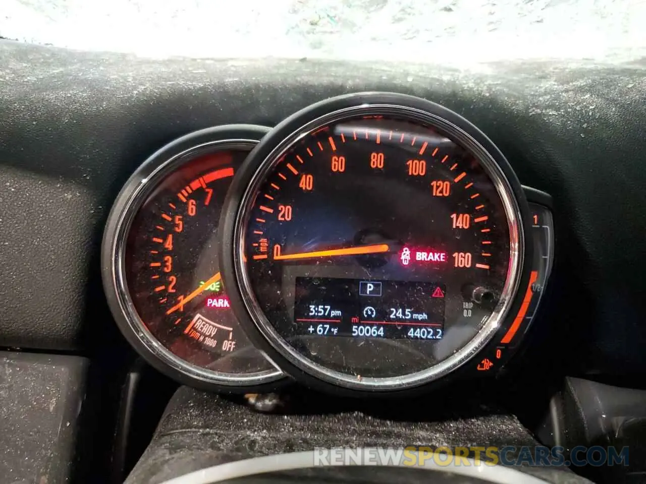9 Photograph of a damaged car WMZYS7C52K3F46980 MINI COOPER 2019