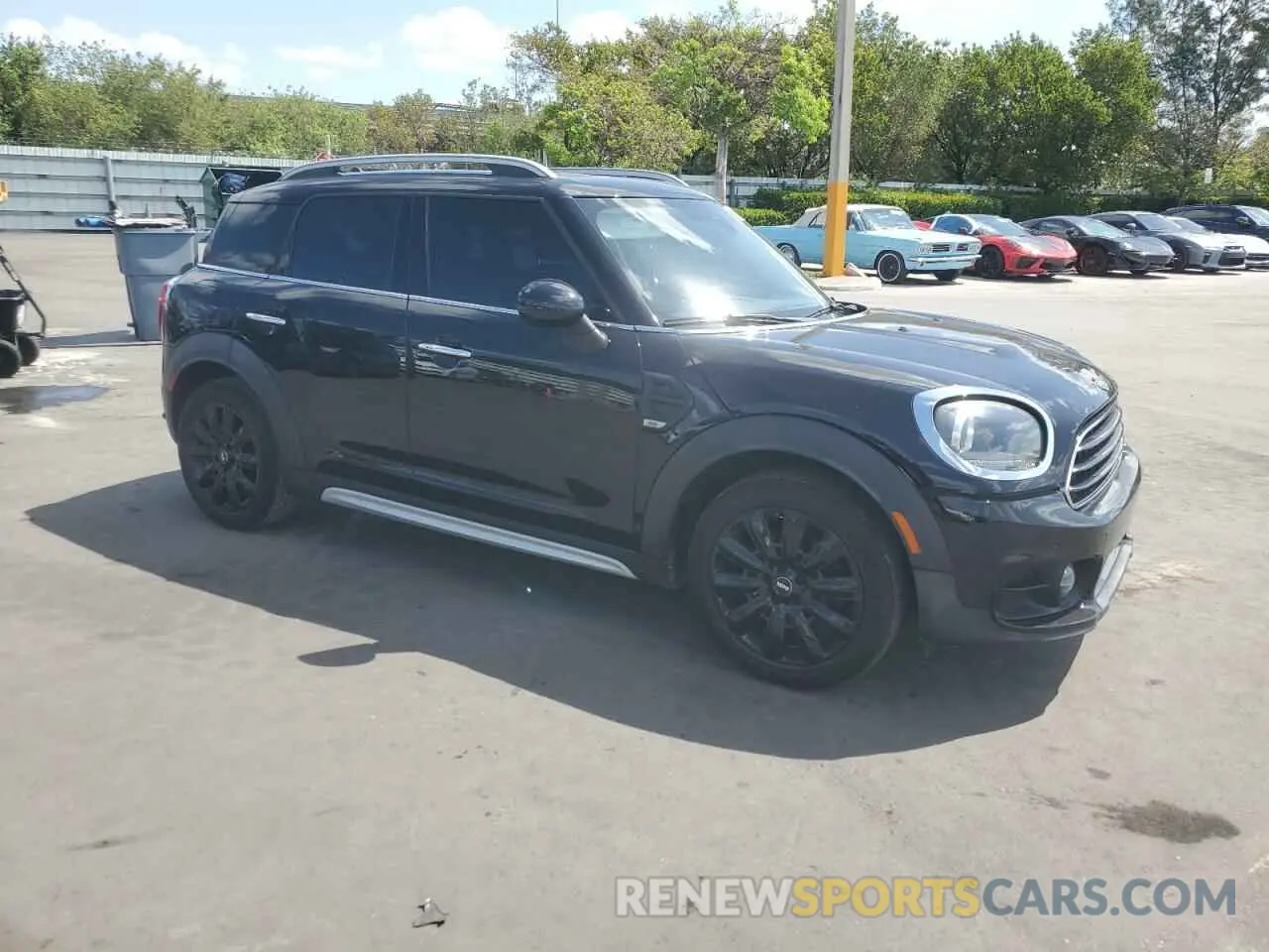 4 Photograph of a damaged car WMZYS7C53K3F44686 MINI COOPER 2019