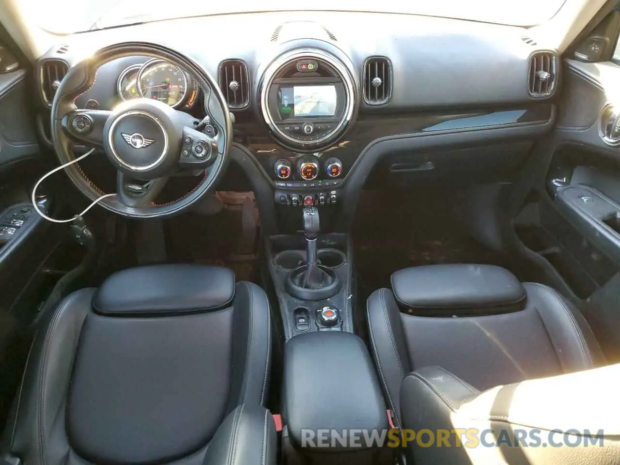 8 Photograph of a damaged car WMZYT3C59K3E95449 MINI COOPER 2019