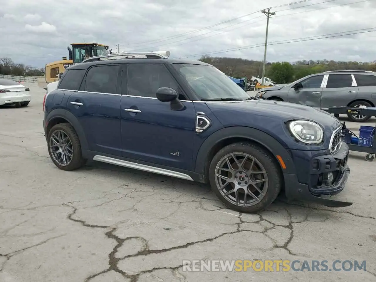 4 Photograph of a damaged car WMZYT5C57K3G94611 MINI COOPER 2019