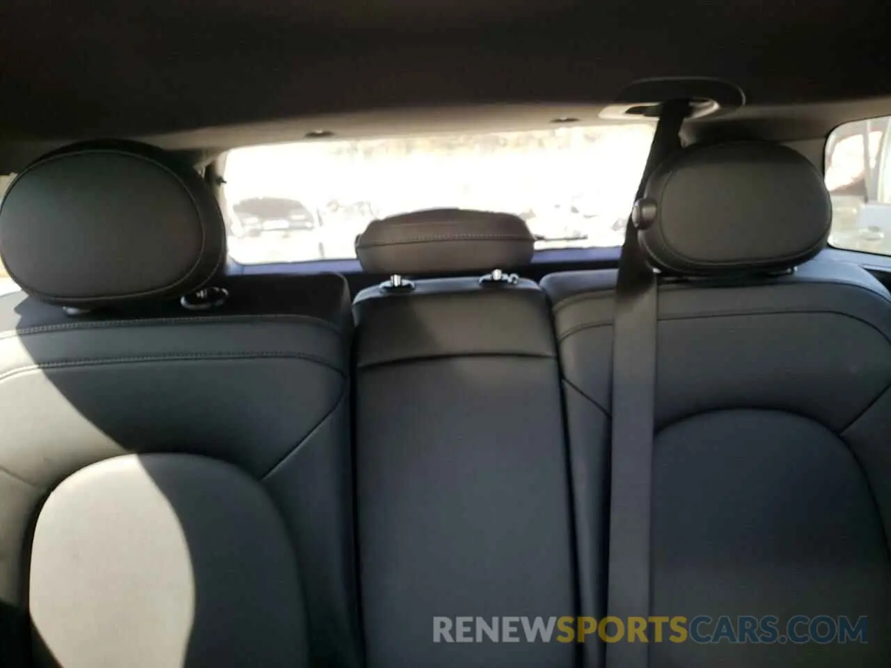 10 Photograph of a damaged car WMZYT5C58K3E63278 MINI COOPER 2019