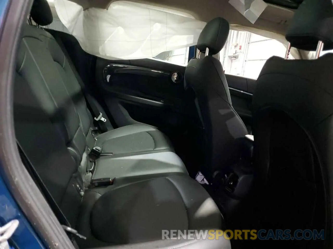 10 Photograph of a damaged car WMZYT5C58K3J87925 MINI COOPER 2019