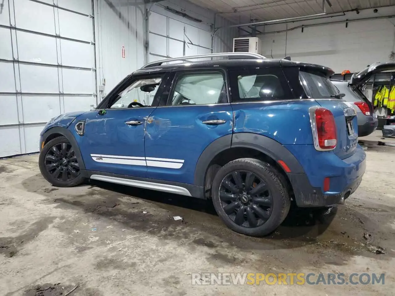 2 Photograph of a damaged car WMZYT5C58K3J87925 MINI COOPER 2019
