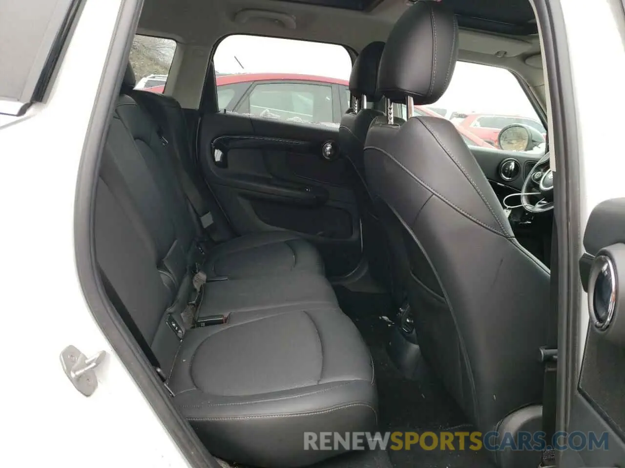 10 Photograph of a damaged car WMZYT5C5XK3G91377 MINI COOPER 2019