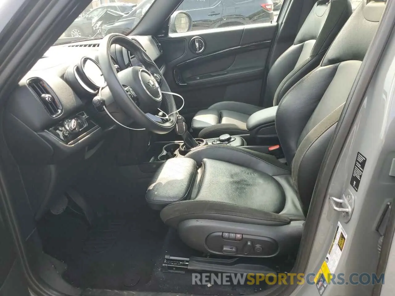 7 Photograph of a damaged car WMZYU7C51K3F94609 MINI COOPER 2019