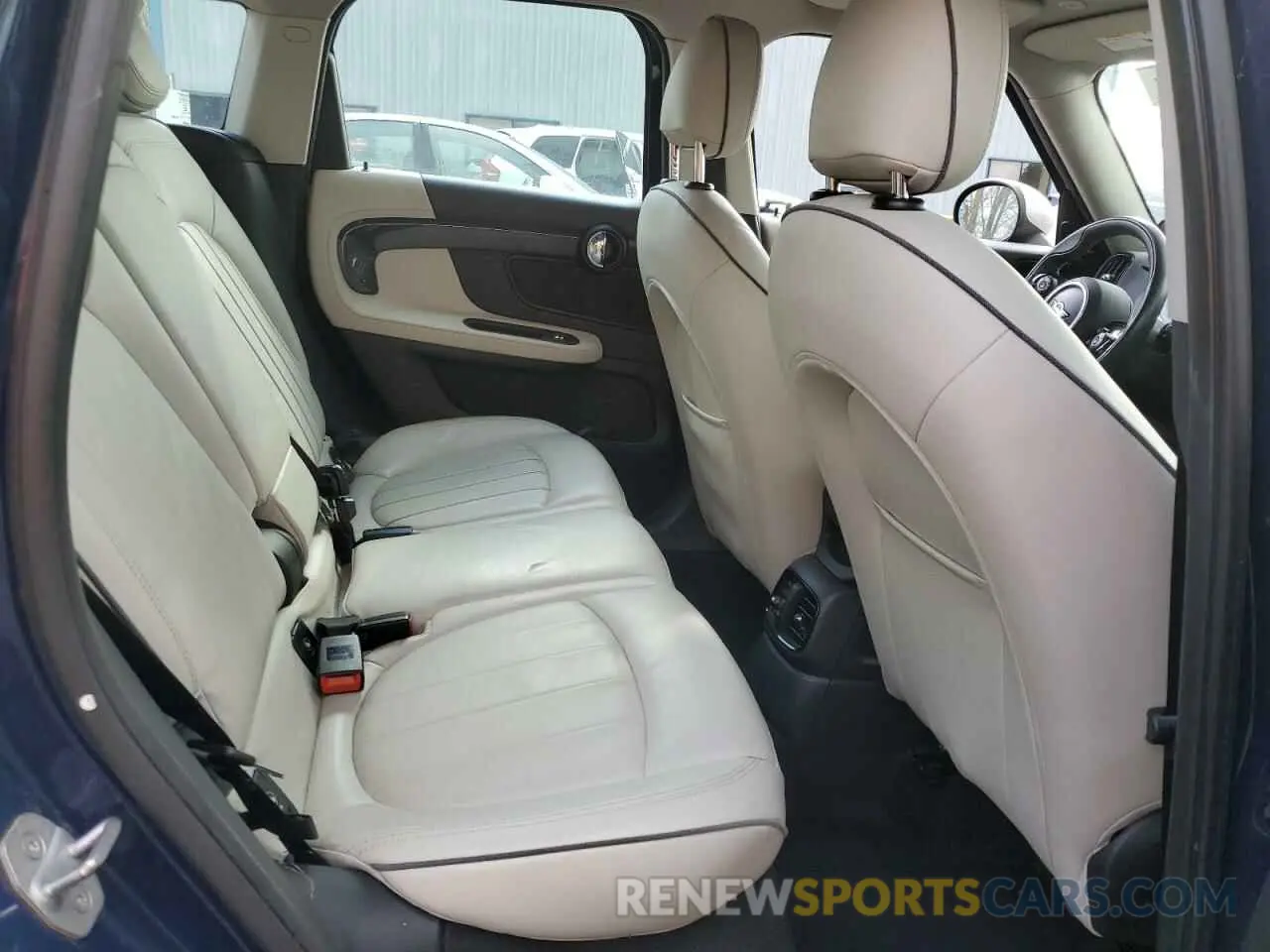 10 Photograph of a damaged car WMZYU7C58K3F93523 MINI COOPER 2019