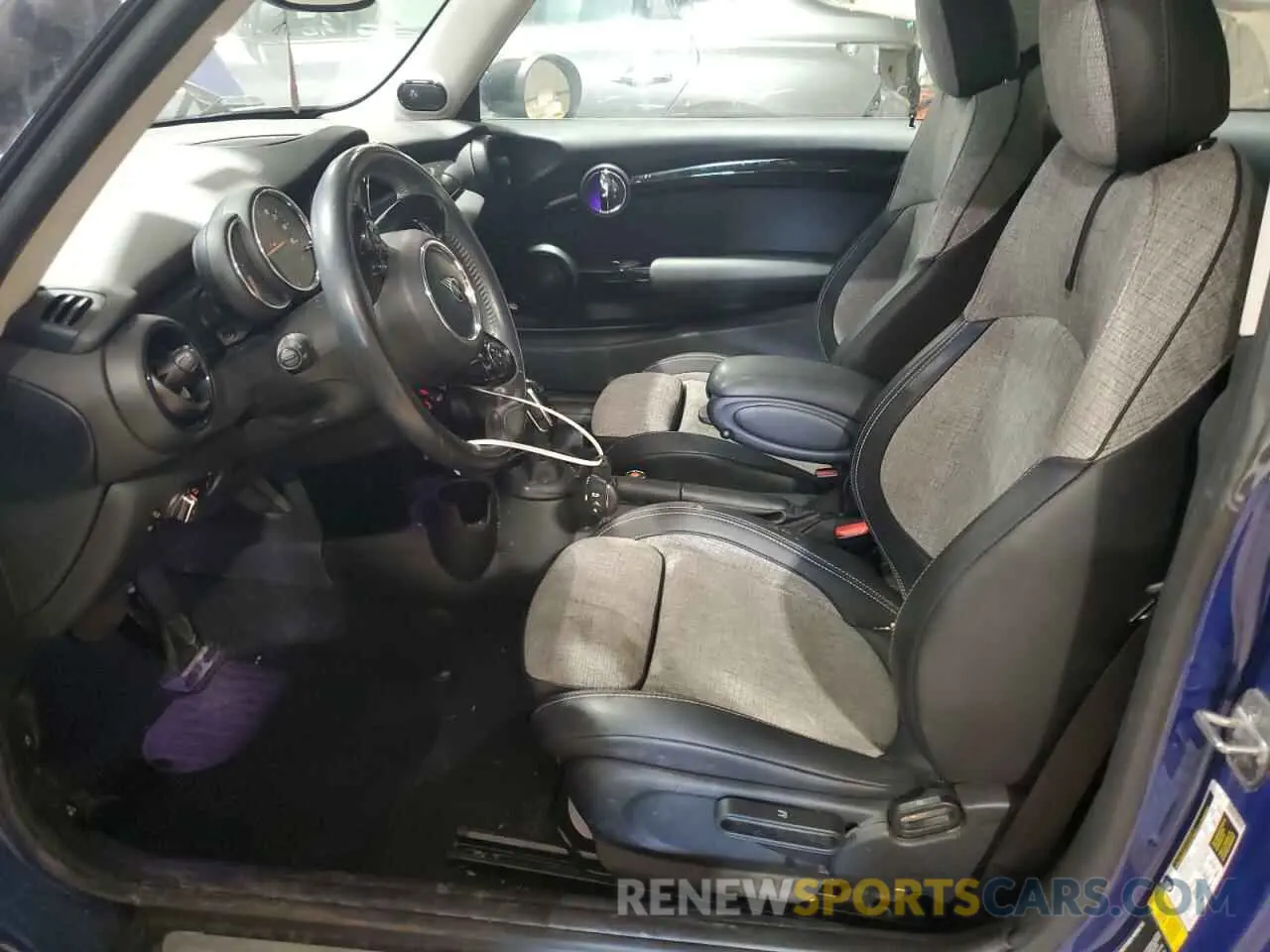 7 Photograph of a damaged car WMWXR3C05L2L52899 MINI COOPER 2020