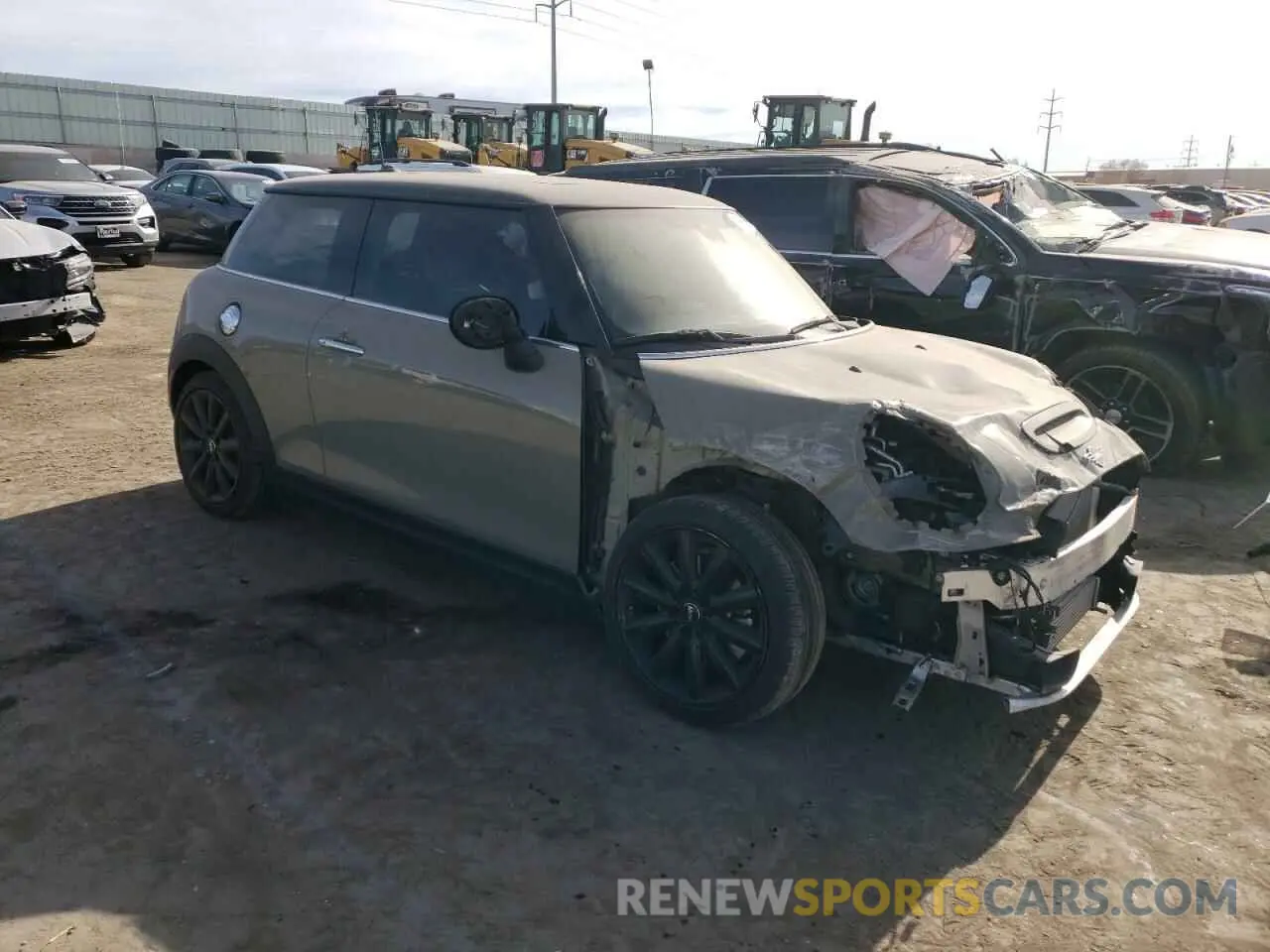 4 Photograph of a damaged car WMWXR5C0XL2M76663 MINI COOPER 2020