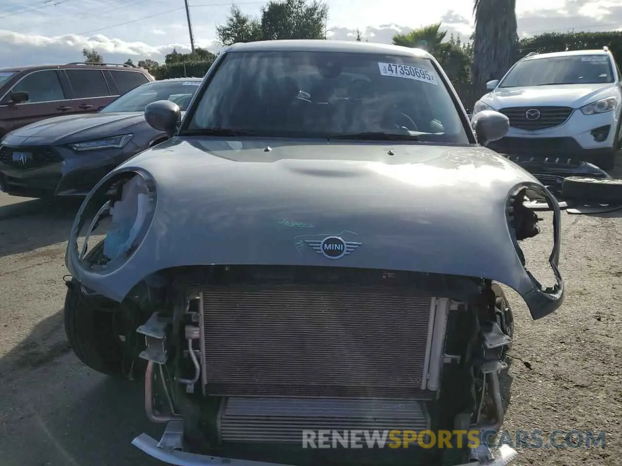 5 Photograph of a damaged car WMWXU7C05L2M27820 MINI COOPER 2020