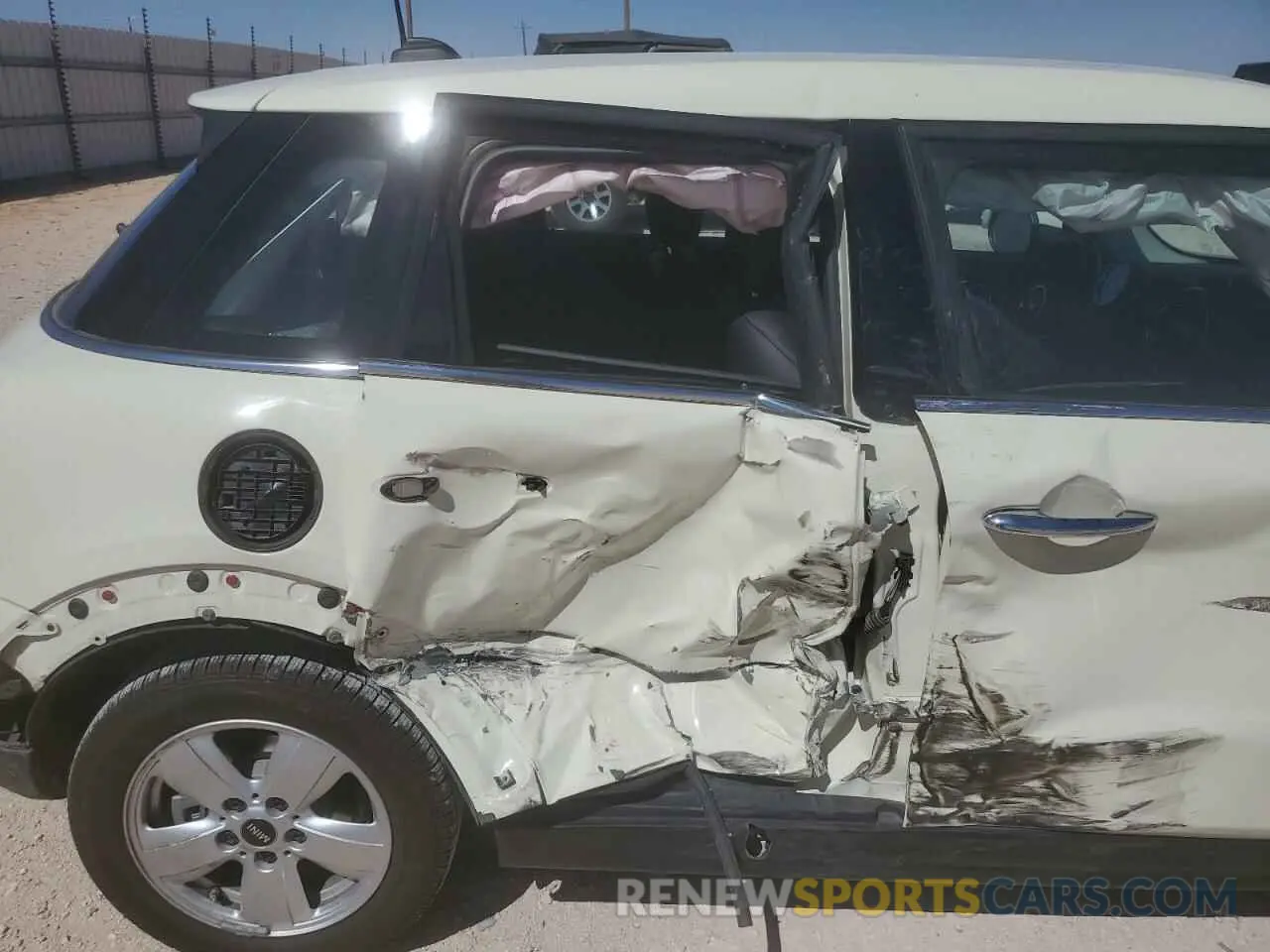 3 Photograph of a damaged car WMWXU7C07L2M47907 MINI COOPER 2020