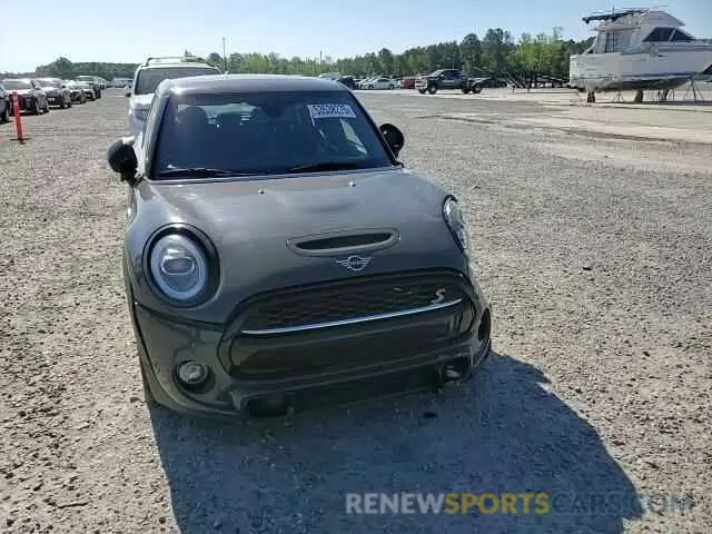 10 Photograph of a damaged car WMWXU9C02L2M29164 MINI COOPER 2020