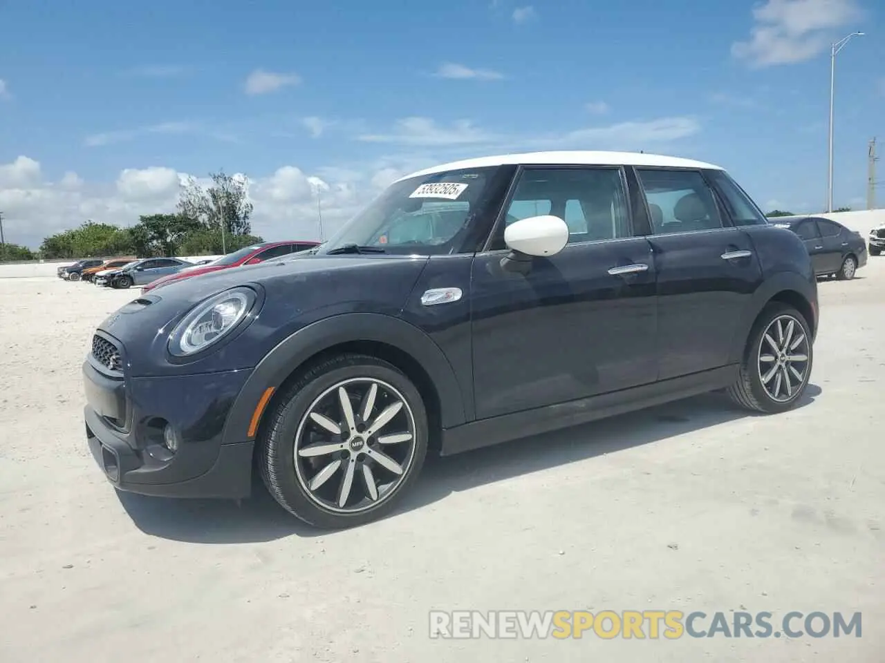 1 Photograph of a damaged car WMWXU9C03L2L76233 MINI COOPER 2020