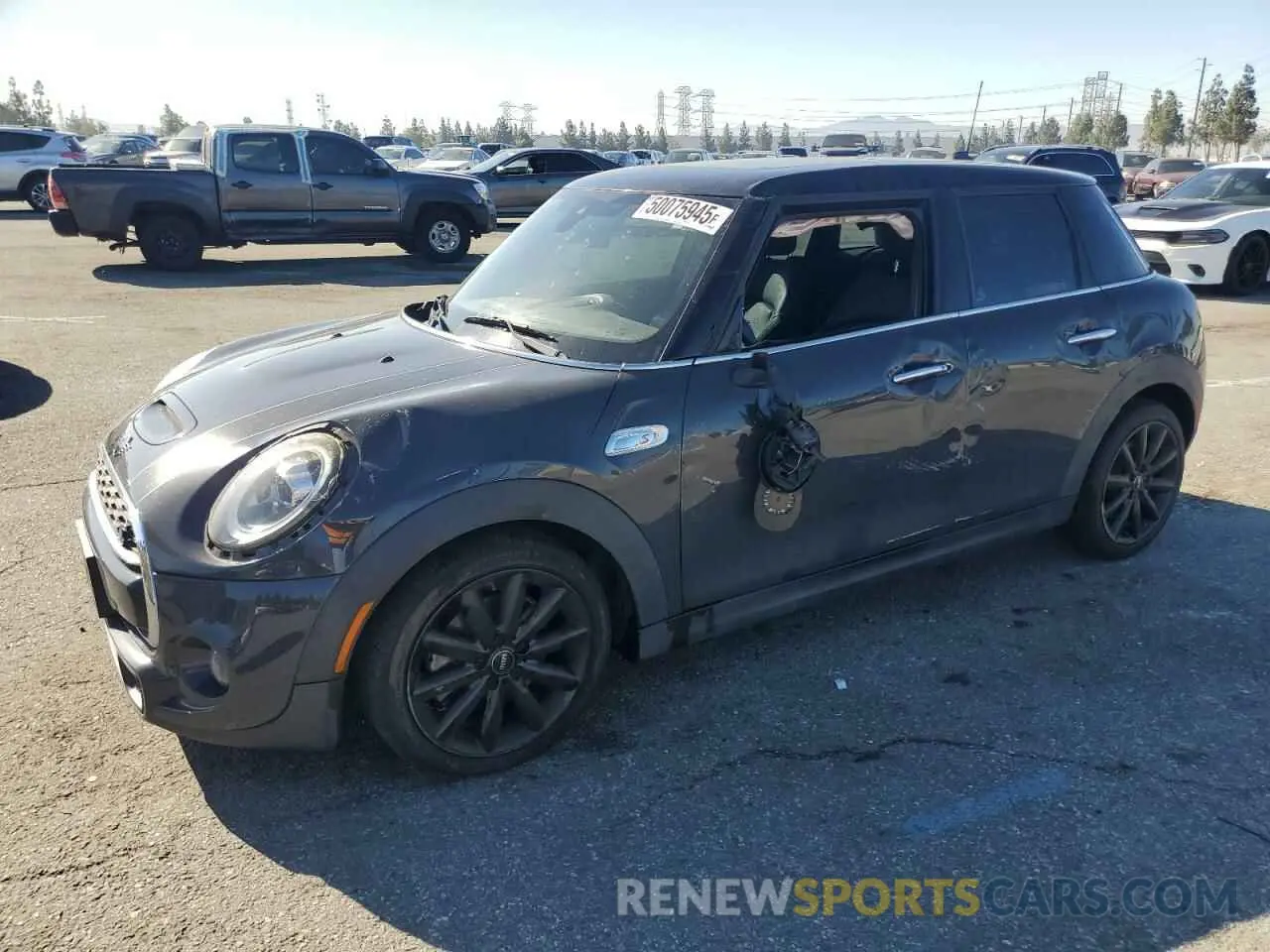 1 Photograph of a damaged car WMWXU9C08L2L79368 MINI COOPER 2020