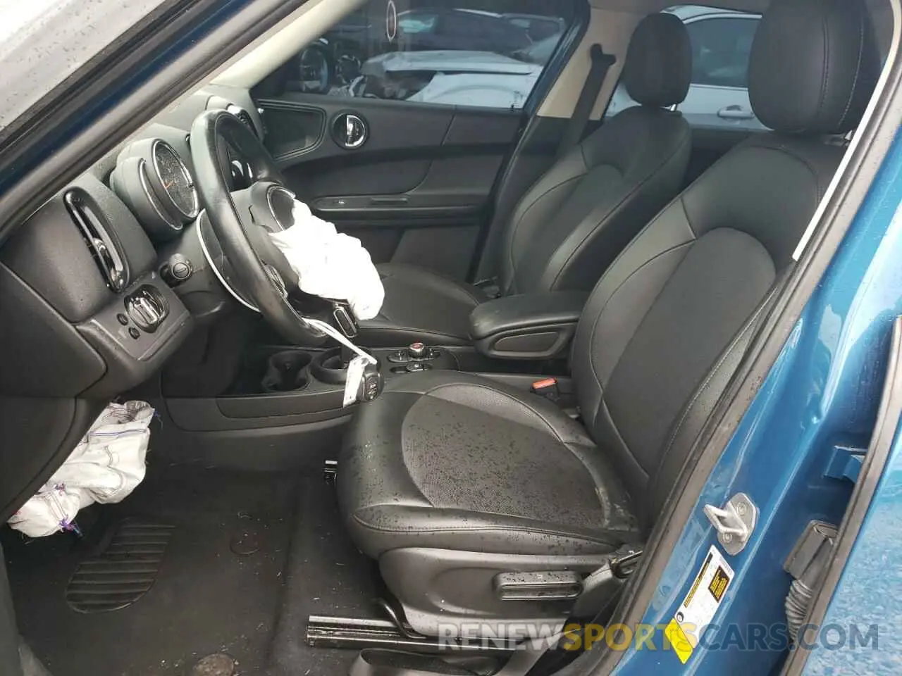 7 Photograph of a damaged car WMZYW3C09L3L17146 MINI COOPER 2020