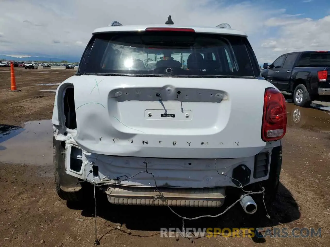 6 Photograph of a damaged car WMZYX1C01L3M15069 MINI COOPER 2020