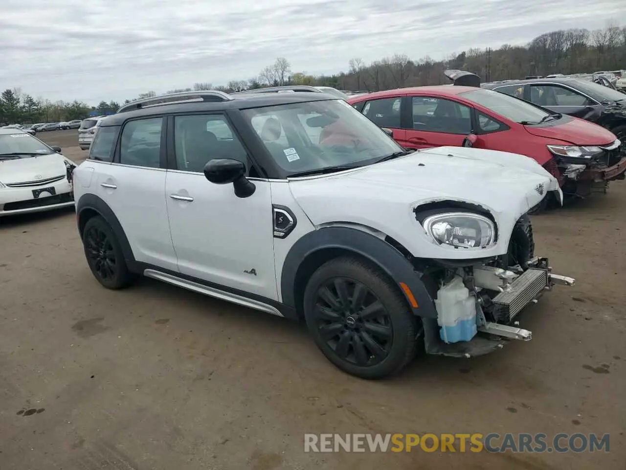 4 Photograph of a damaged car WMZYX1C03L3L28144 MINI COOPER 2020