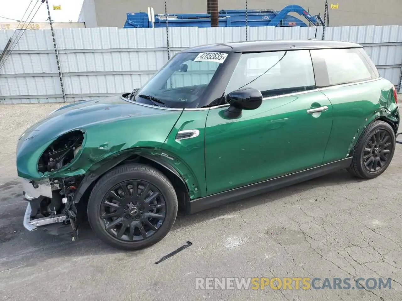 1 Photograph of a damaged car WMWXR3C0XM2P13271 MINI COOPER 2021