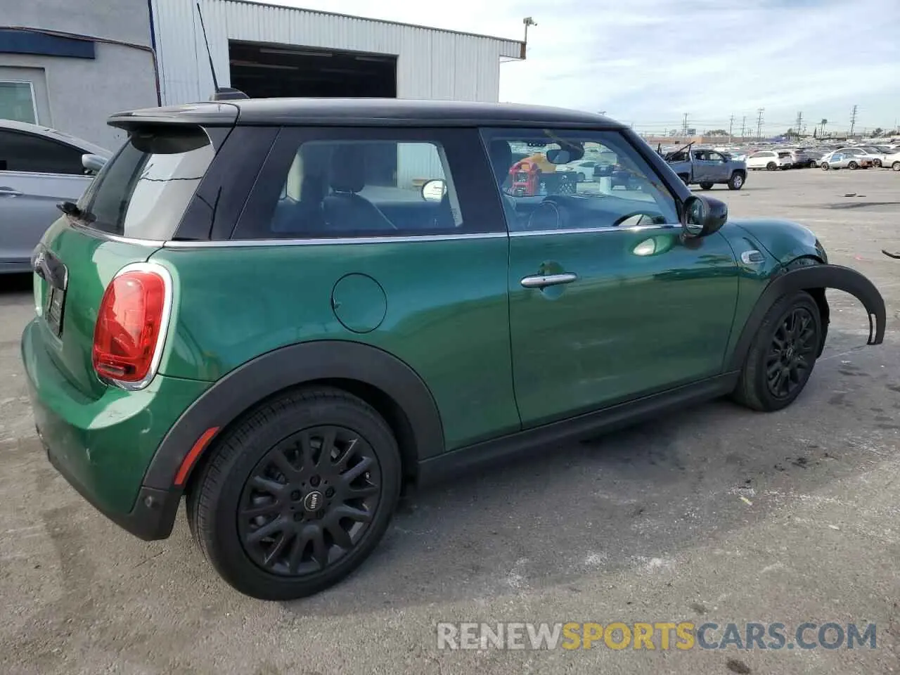 3 Photograph of a damaged car WMWXR3C0XM2P13271 MINI COOPER 2021