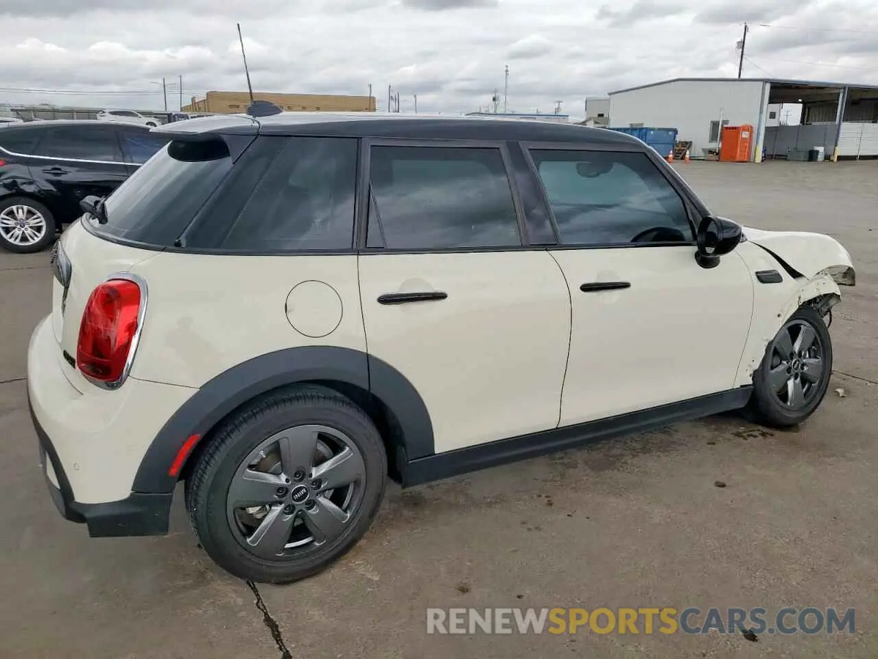 3 Photograph of a damaged car WMW33DK04N2R75649 MINI COOPER 2022