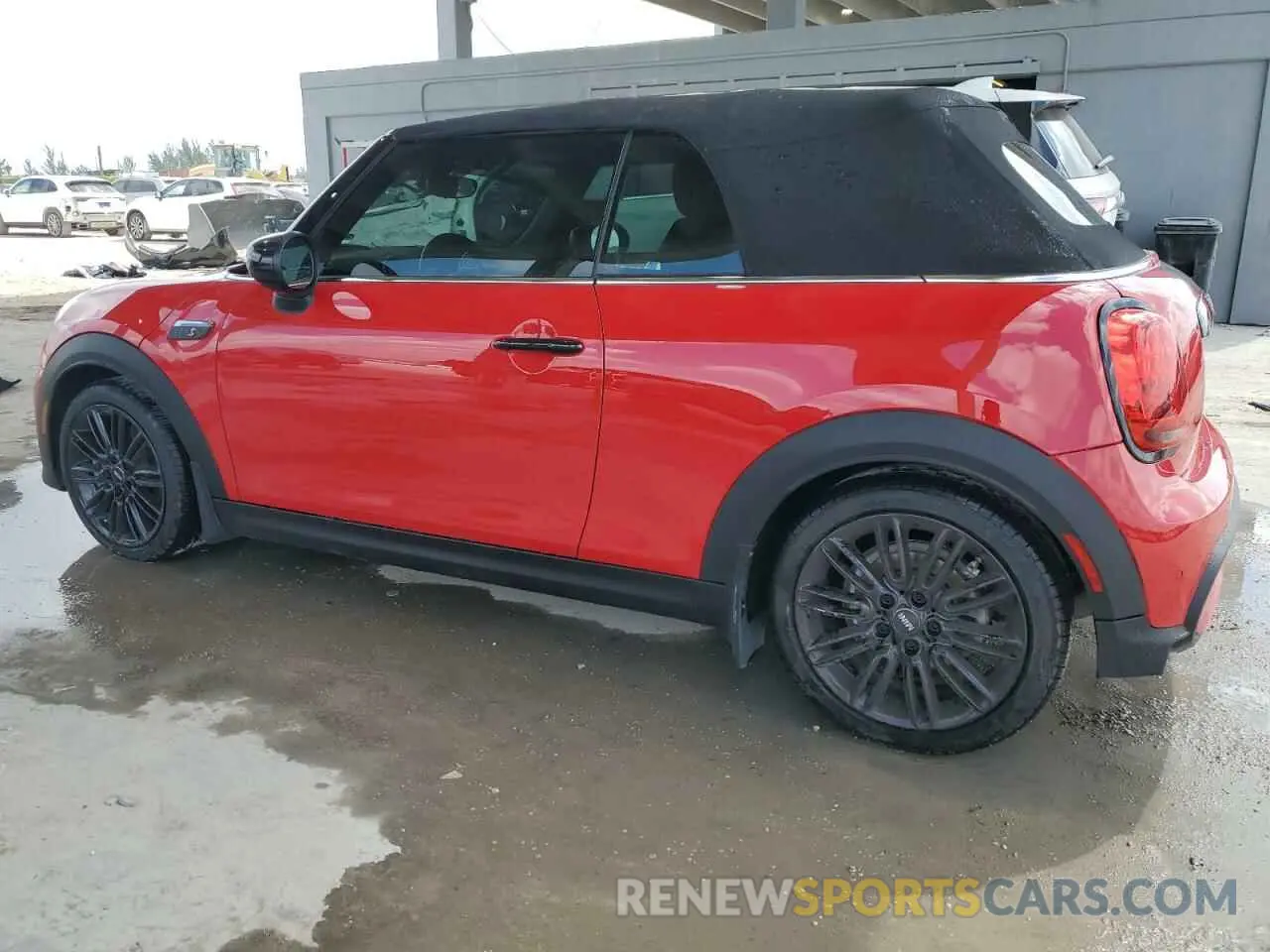 2 Photograph of a damaged car WMW43DL00N3N94880 MINI COOPER 2022