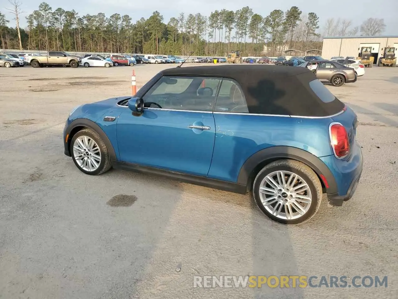 2 Photograph of a damaged car WMW43DL00N3P16346 MINI COOPER 2022