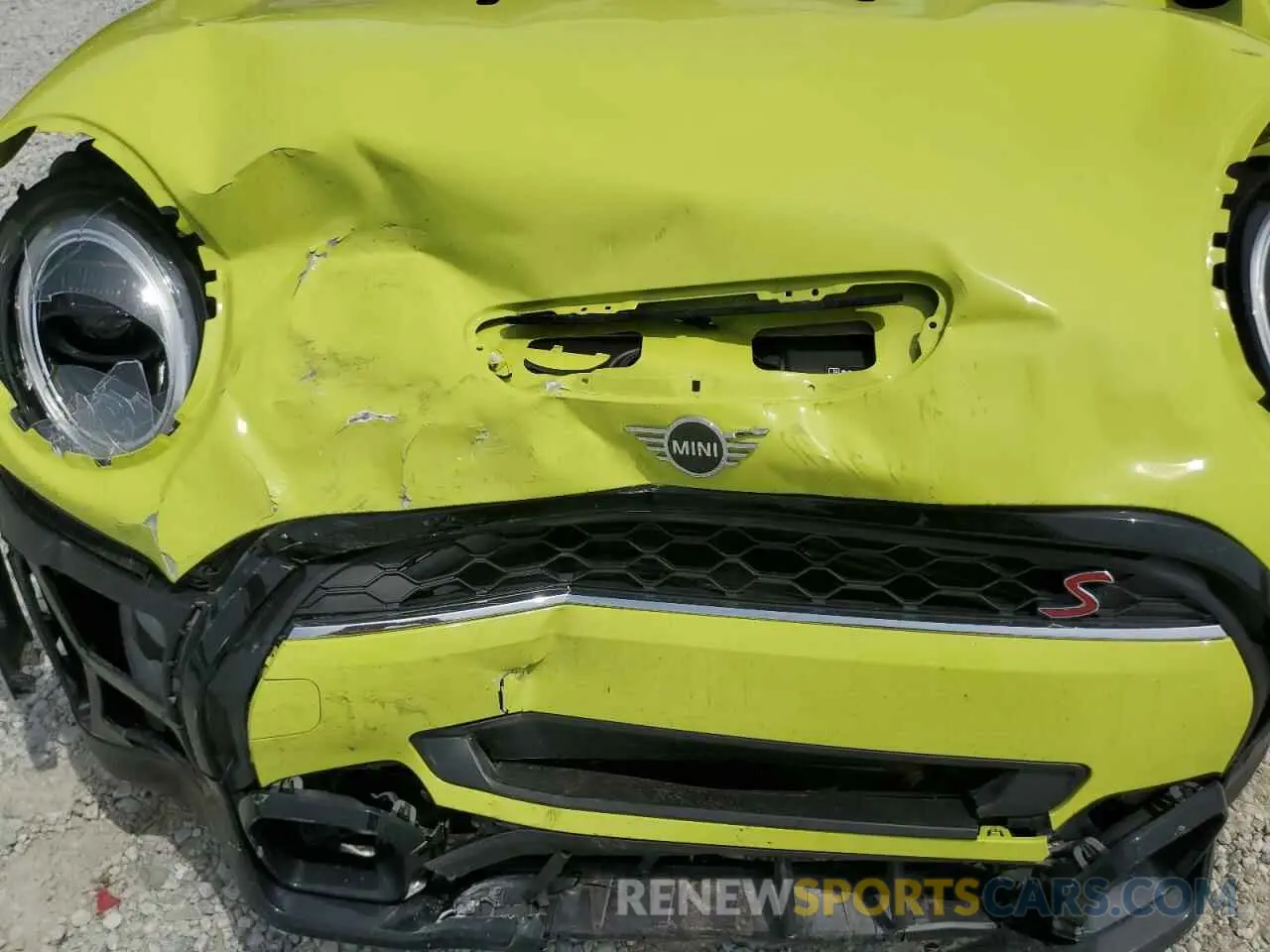 11 Photograph of a damaged car WMW43DL0XN3P09016 MINI COOPER 2022