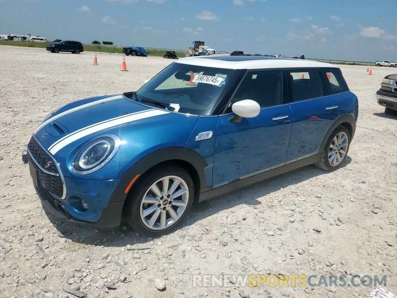 1 Photograph of a damaged car WMWLV7C02N2S09834 MINI COOPER 2022