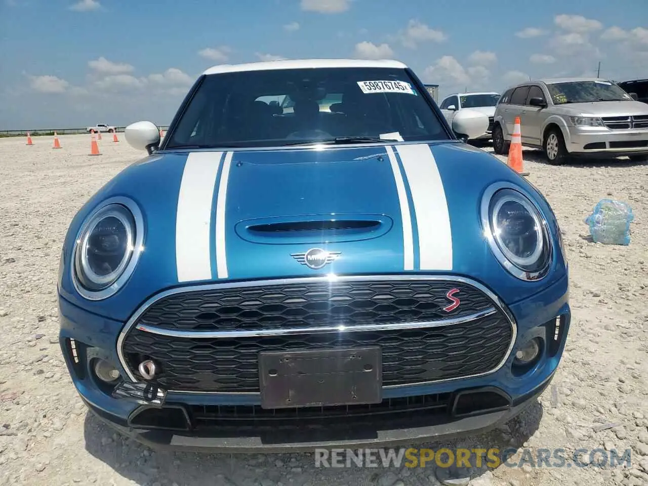 5 Photograph of a damaged car WMWLV7C02N2S09834 MINI COOPER 2022