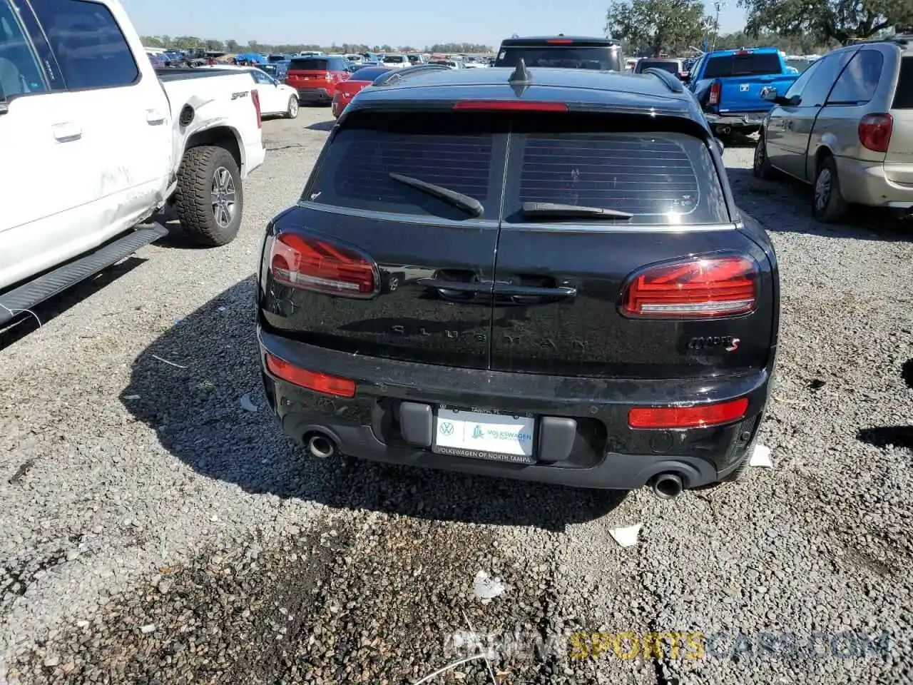 6 Photograph of a damaged car WMWLV7C04N2P84792 MINI COOPER 2022