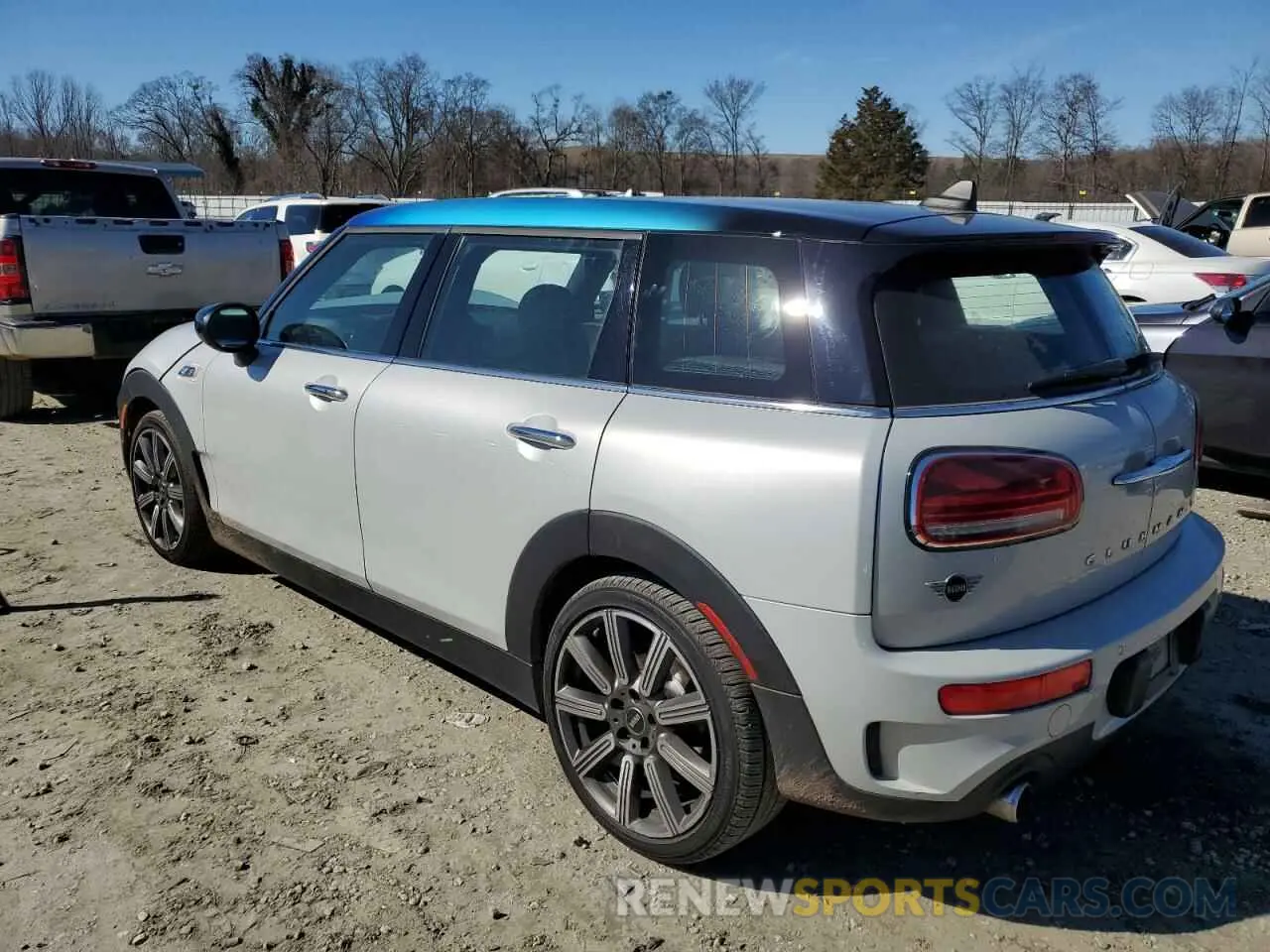 2 Photograph of a damaged car WMWLV7C07N2R15293 MINI COOPER 2022