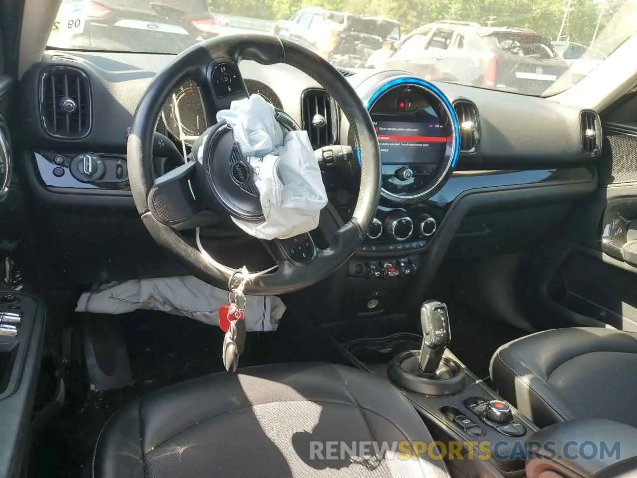 8 Photograph of a damaged car WMZ23BR02N3N61756 MINI COOPER 2022