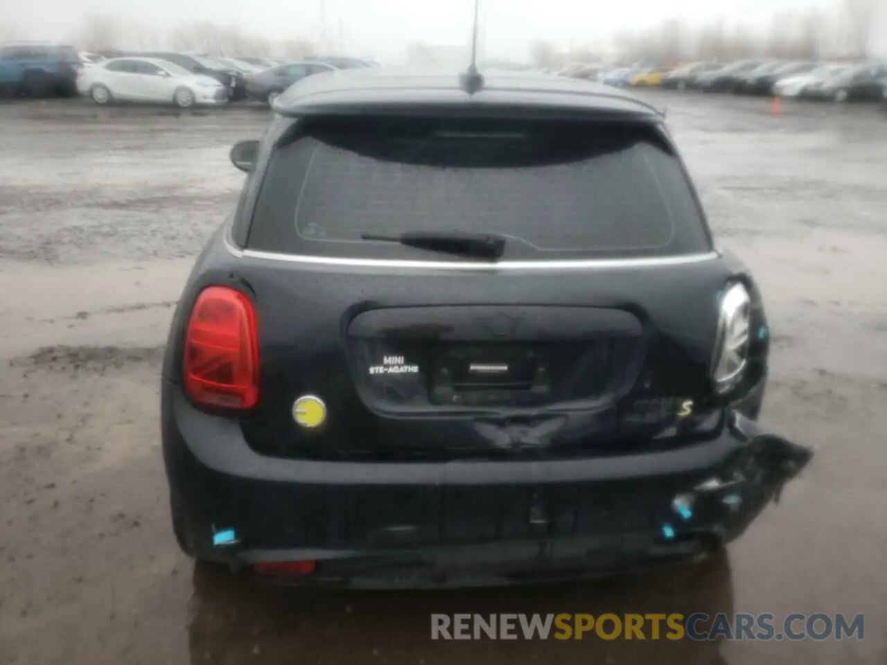 6 Photograph of a damaged car WMW13DJ04P2U22804 MINI COOPER 2023