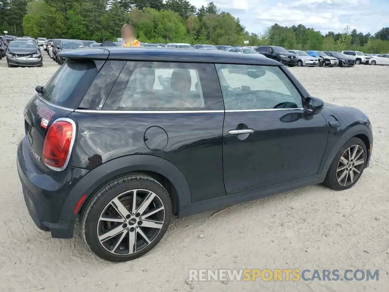 3 Photograph of a damaged car WMW33DH02P2S77440 MINI COOPER 2023