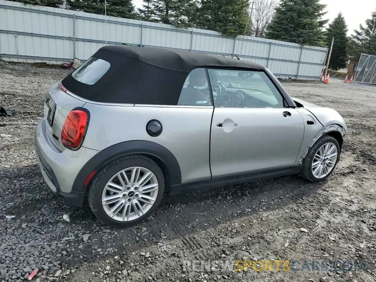 3 Photograph of a damaged car WMW43DL02P3P98888 MINI COOPER 2023