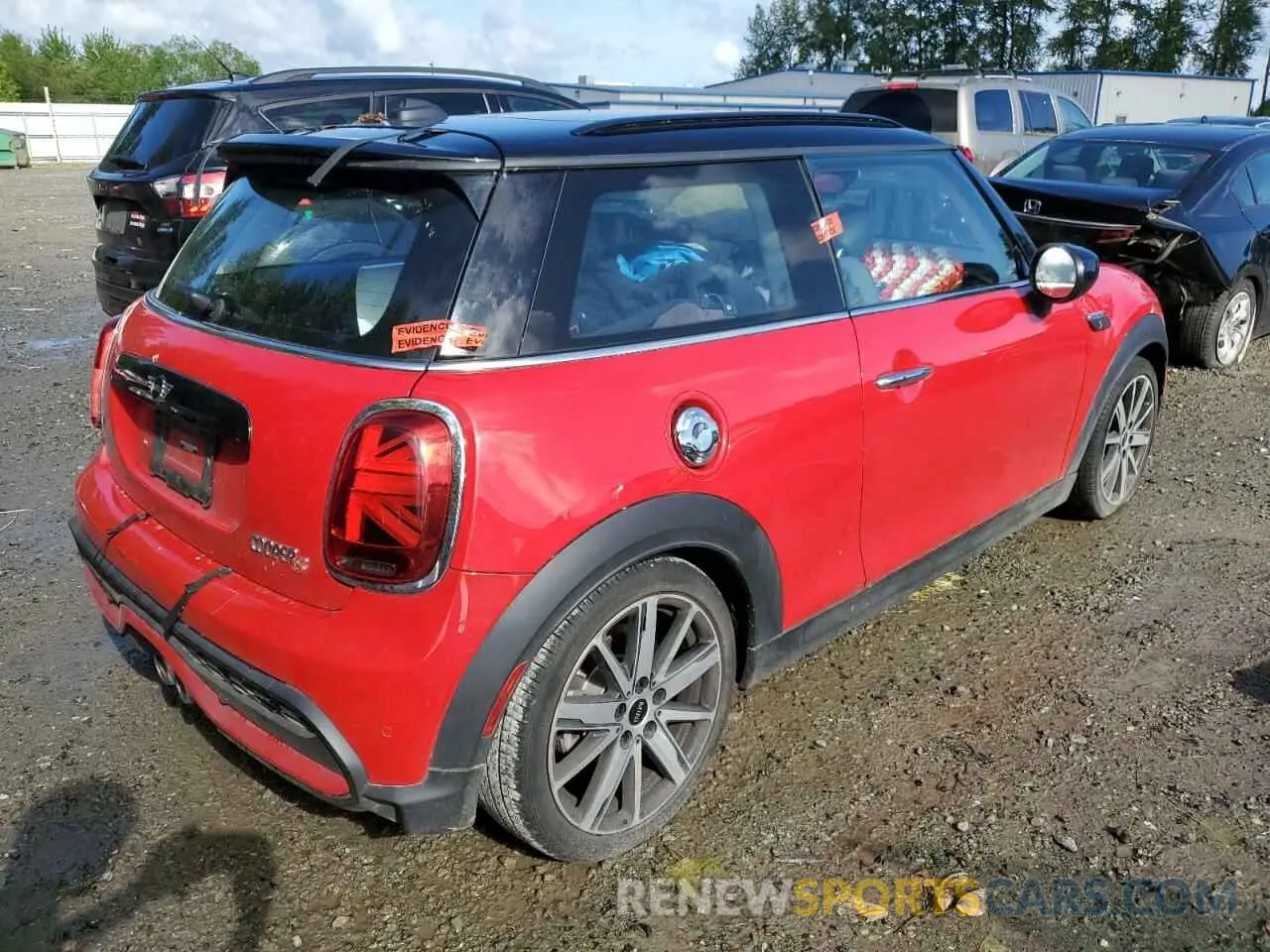 3 Photograph of a damaged car WMW53DH02P2S59383 MINI COOPER 2023