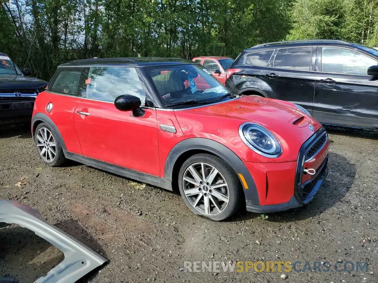 4 Photograph of a damaged car WMW53DH02P2S59383 MINI COOPER 2023