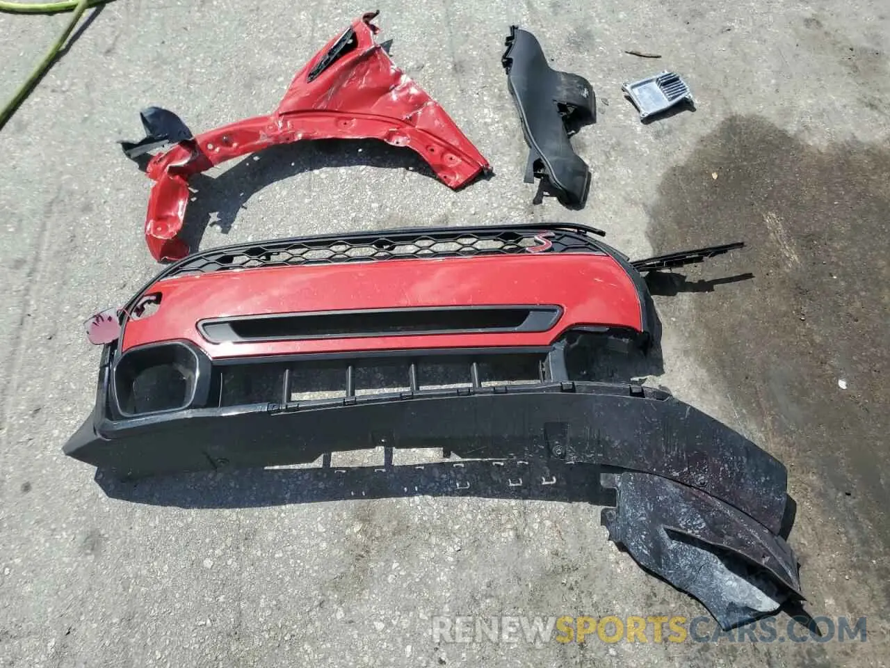 12 Photograph of a damaged car WMW43DL09R3S05983 MINI COOPER 2024