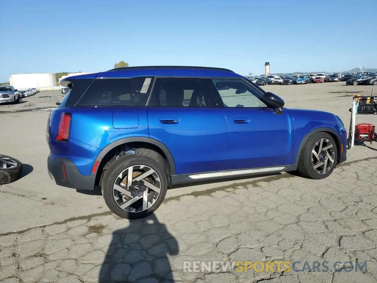 3 Photograph of a damaged car WMZ53GA00S7R46503 MINI COOPER 2025