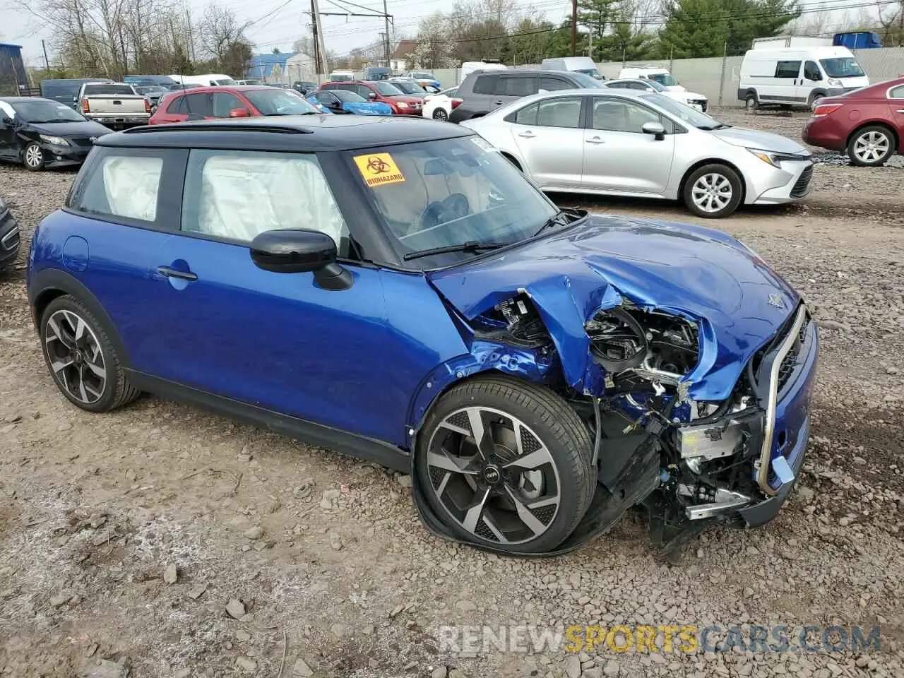 4 Photograph of a damaged car WMW13GD01S2W58185 MINI COOPER BAS 2025