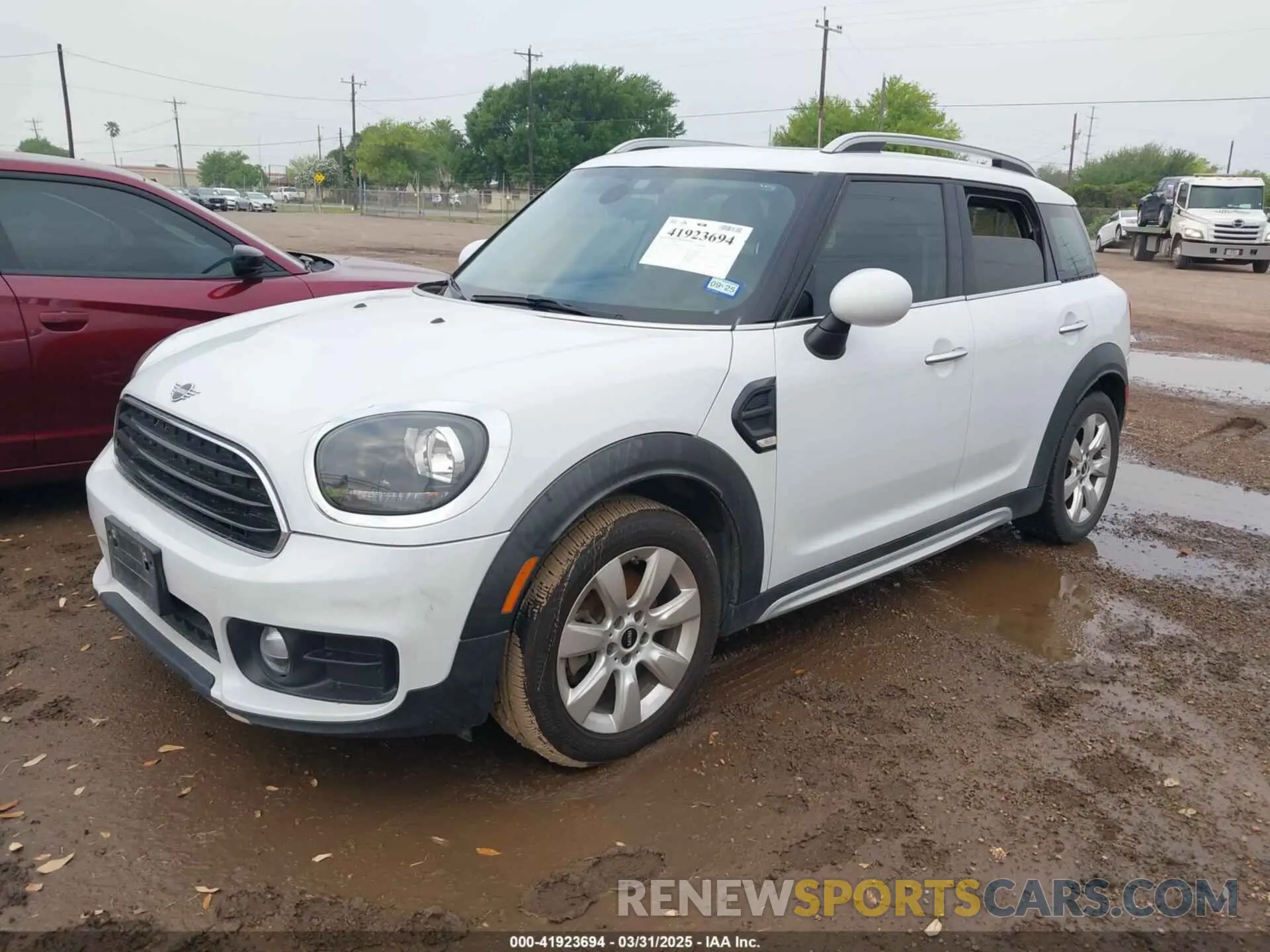 2 Photograph of a damaged car WMZYS7C58K3F45798 MINI COUNTRYMAN 2019